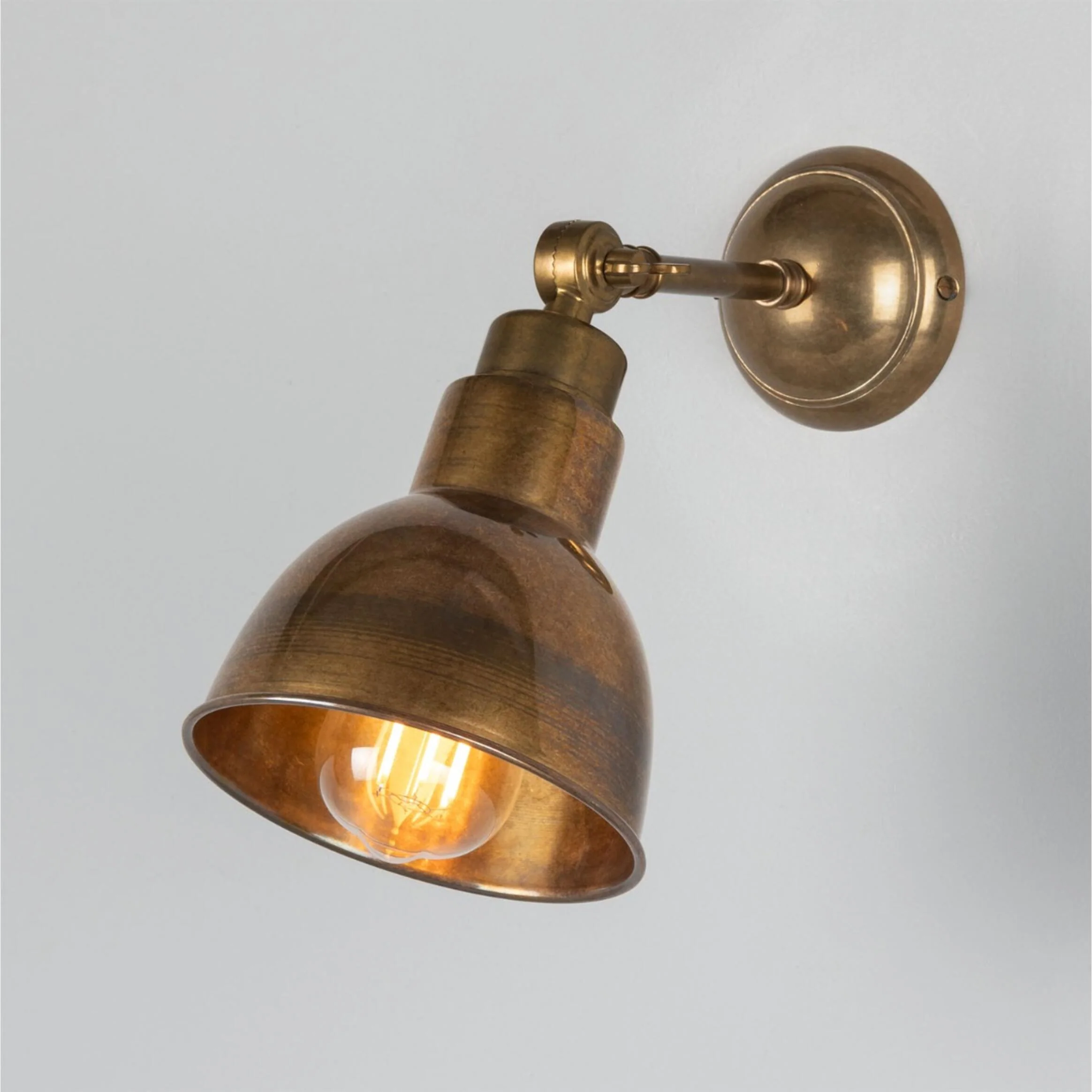 Baku Brass Adjustable Wall Light