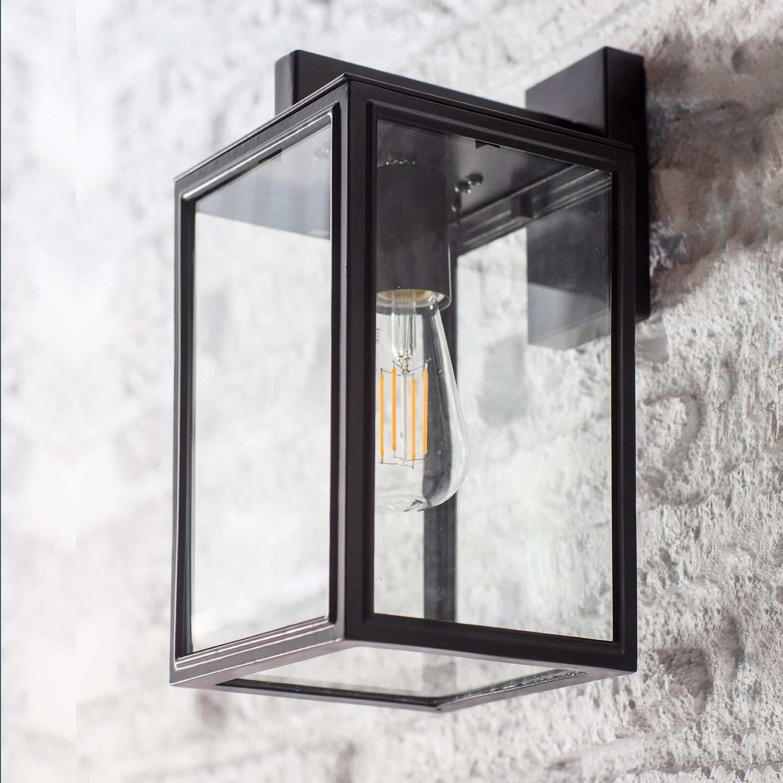 Belgrave Outdoor Carriage Wall Light - IP44 Rated - Image 2