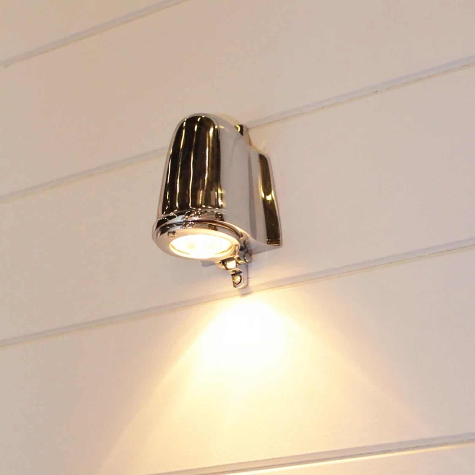 Bourne Outdoor Mast Light - Image 5