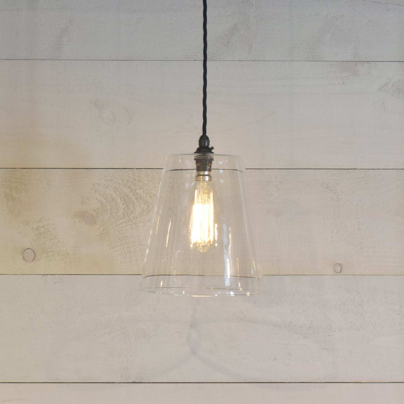 Newbury Large Clear Glass Shade Pendant Light - SECONDS