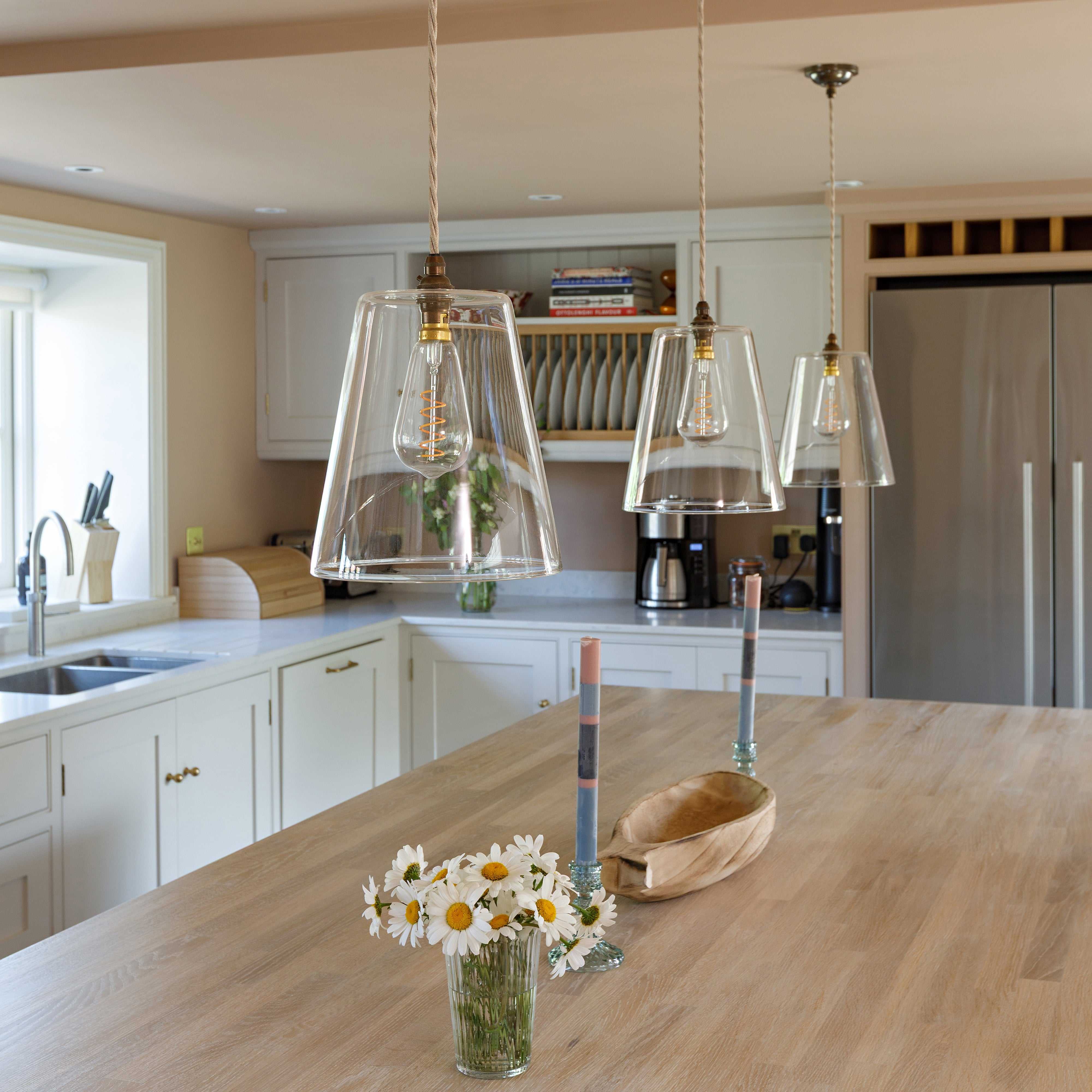 Newbury Large Clear Glass Shade Pendant Light - SECONDS - Image 4