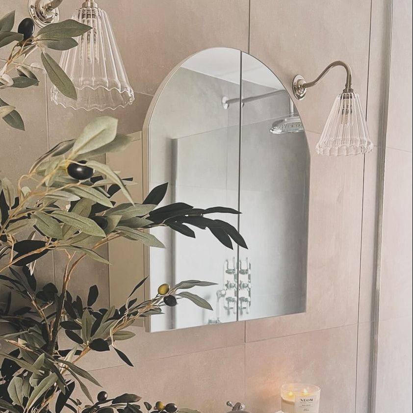 Rye Medium Ribbed Glass Shade Bathroom Wall Light