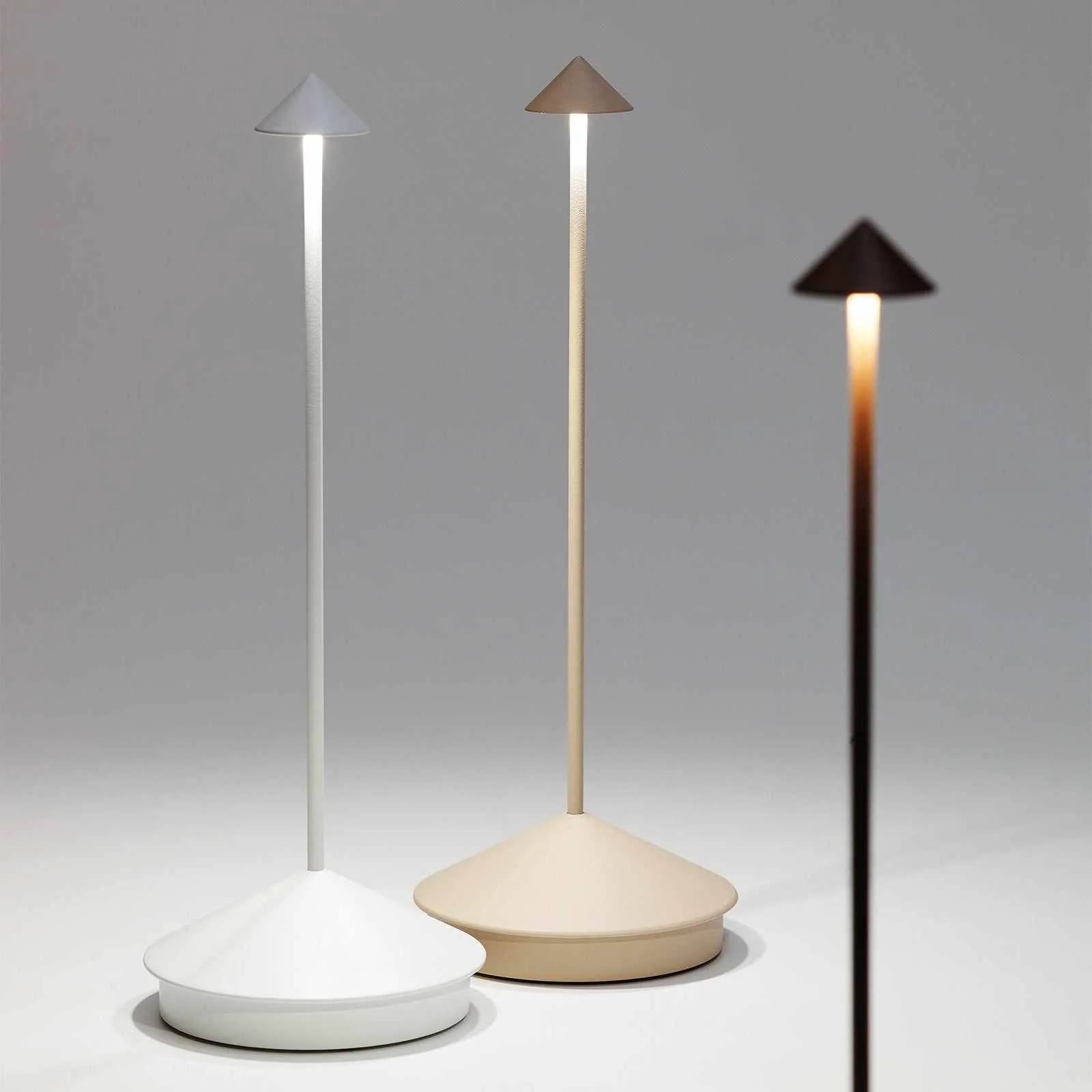 Zafferano Pina Pro Rechargeable Sand Table Lamp - Image 2