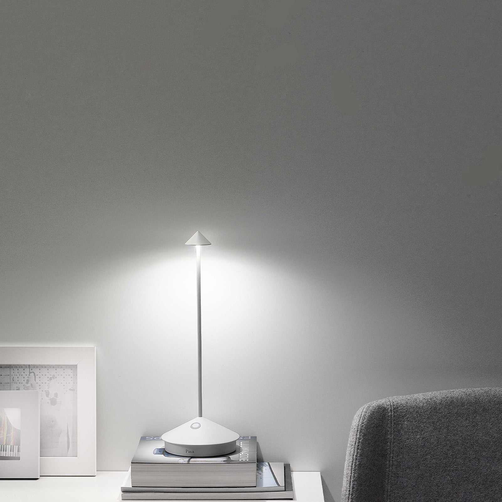 Zafferano Pina Pro Rechargeable White Table Lamp - Image 3