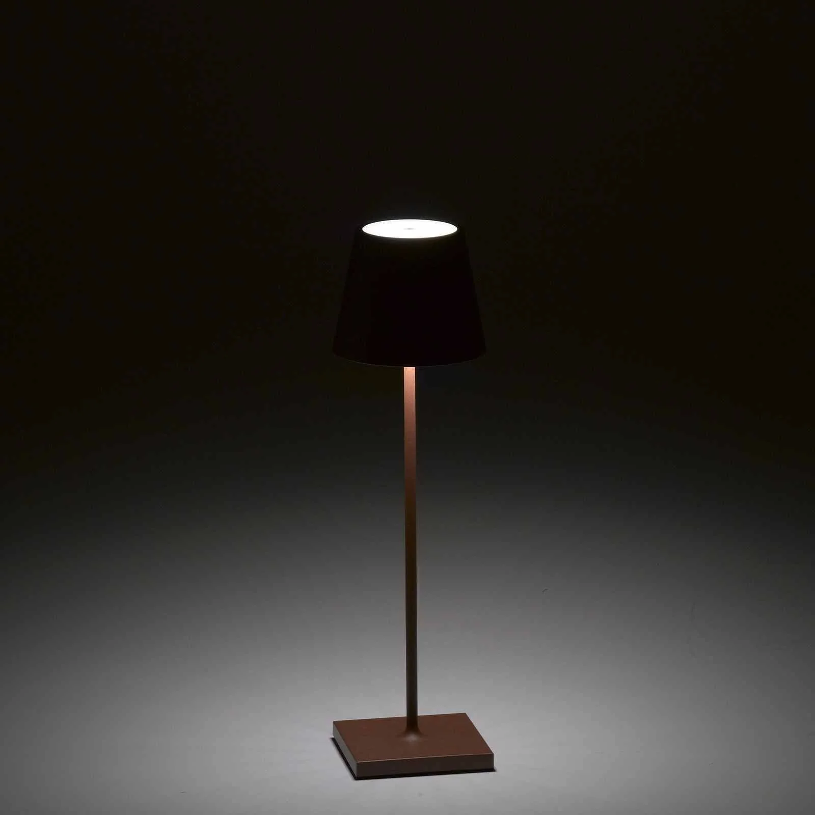 Zafferano Poldina Pro Rechargeable Rust Table Lamp - Image 4