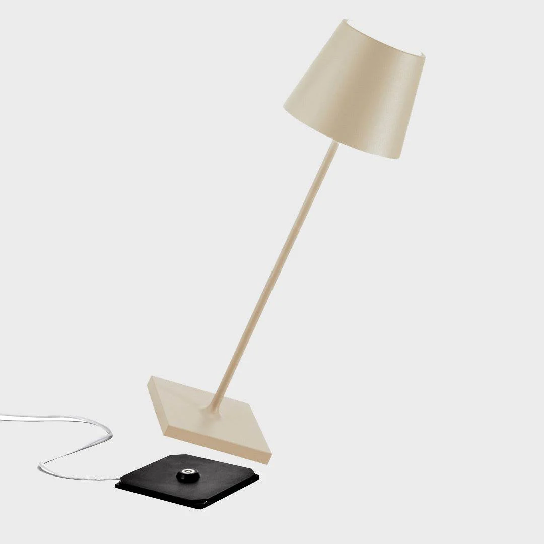 Zafferano Poldina Pro Rechargeable Sand Table Lamp - Image 4