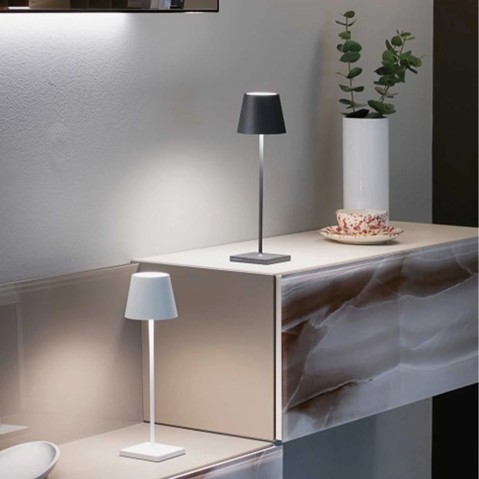 Zafferano Poldina Pro Rechargeable White Table Lamp - Image 4